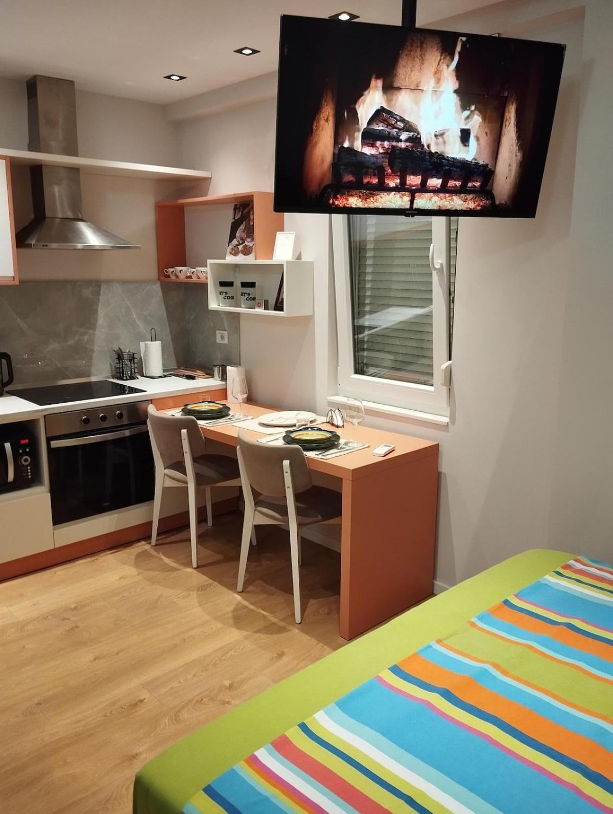 Apartment Rombald Square Tirana