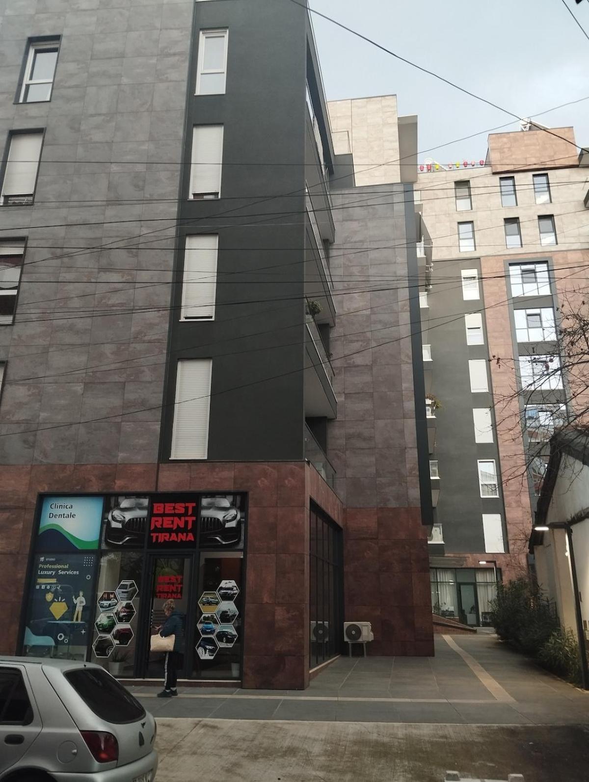 Apartment Rombald Square Tirana